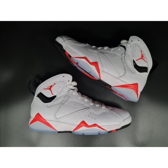 Jordan 7 Retro. White Infrared. SIZE 9 - CU9307-160 main image 7